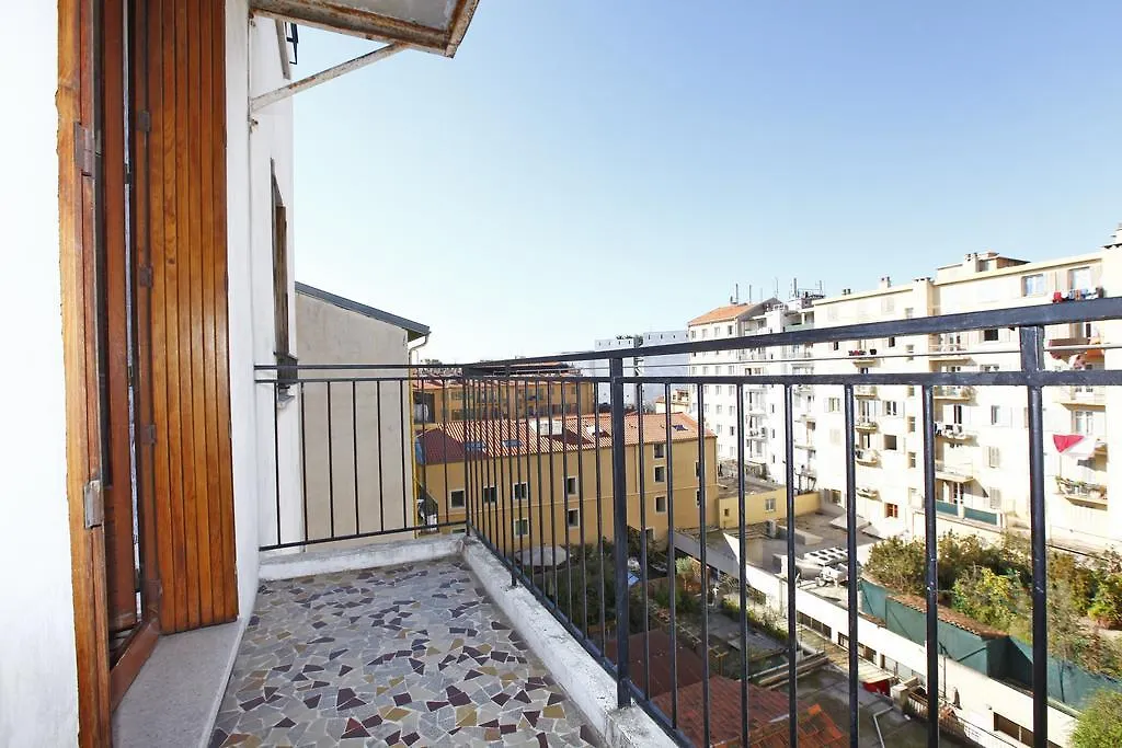 Grand Studio 30M² En Centre-Ville A Nice Apartment France