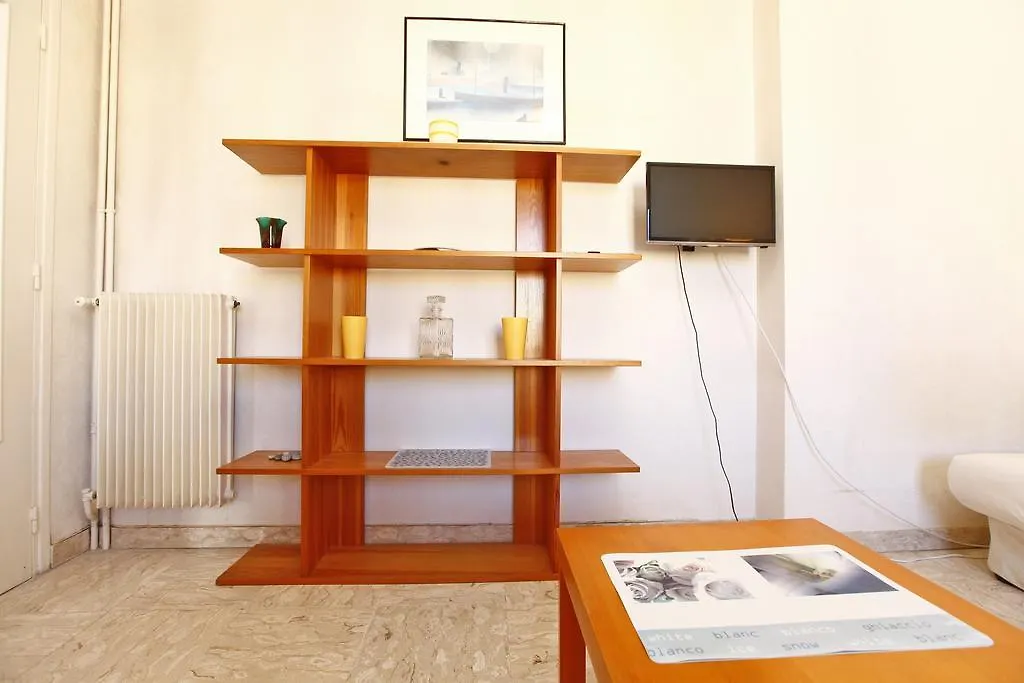 Grand Studio 30M² En Centre-Ville A Nice Apartment