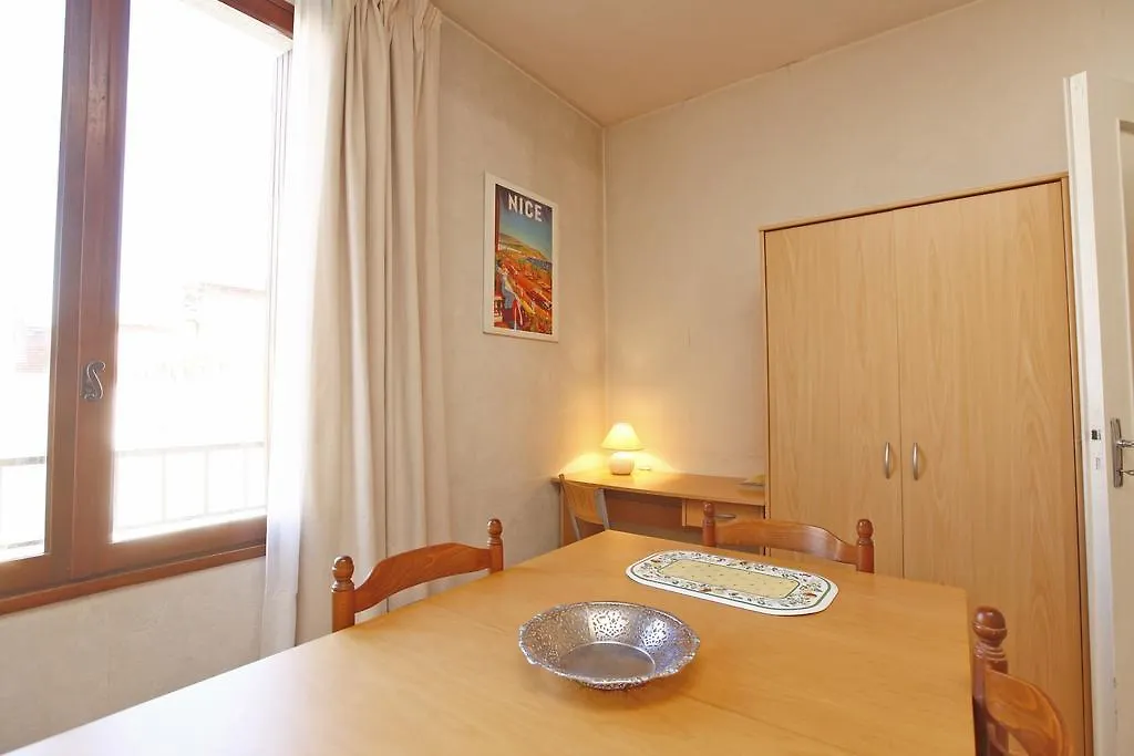 Grand Studio 30M² En Centre-Ville A Nice Apartment